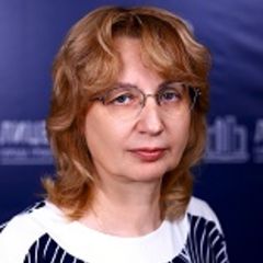 Крылова Наталья