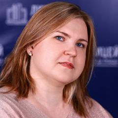 Харламова Елена